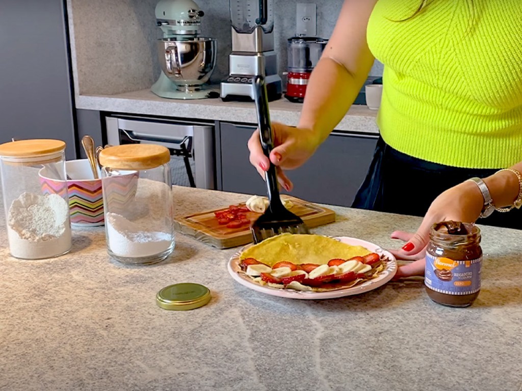 Café da manhã saudável: crepioca com brigadeiro zero açúcar