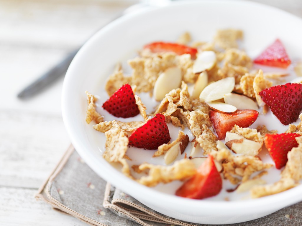 Comer Cereal é Saudável? Explorando Opções Nutritivas e Equilibradas